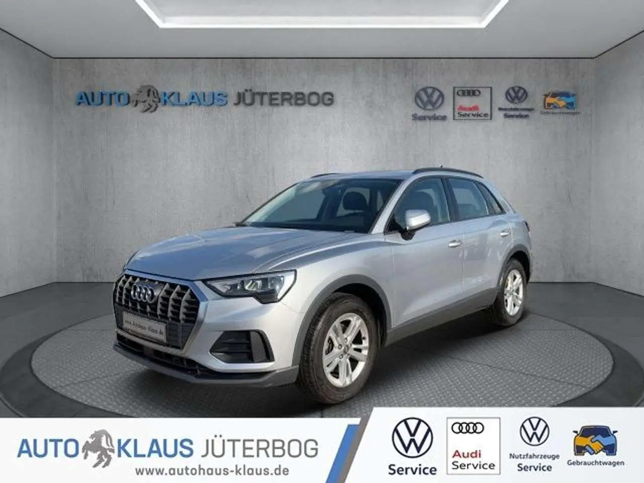 Photo 1 : Audi Q3 2019 Petrol