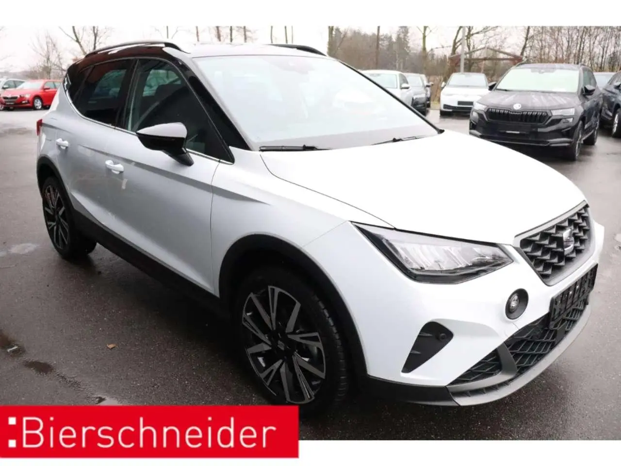 Photo 1 : Seat Arona 2024 Essence