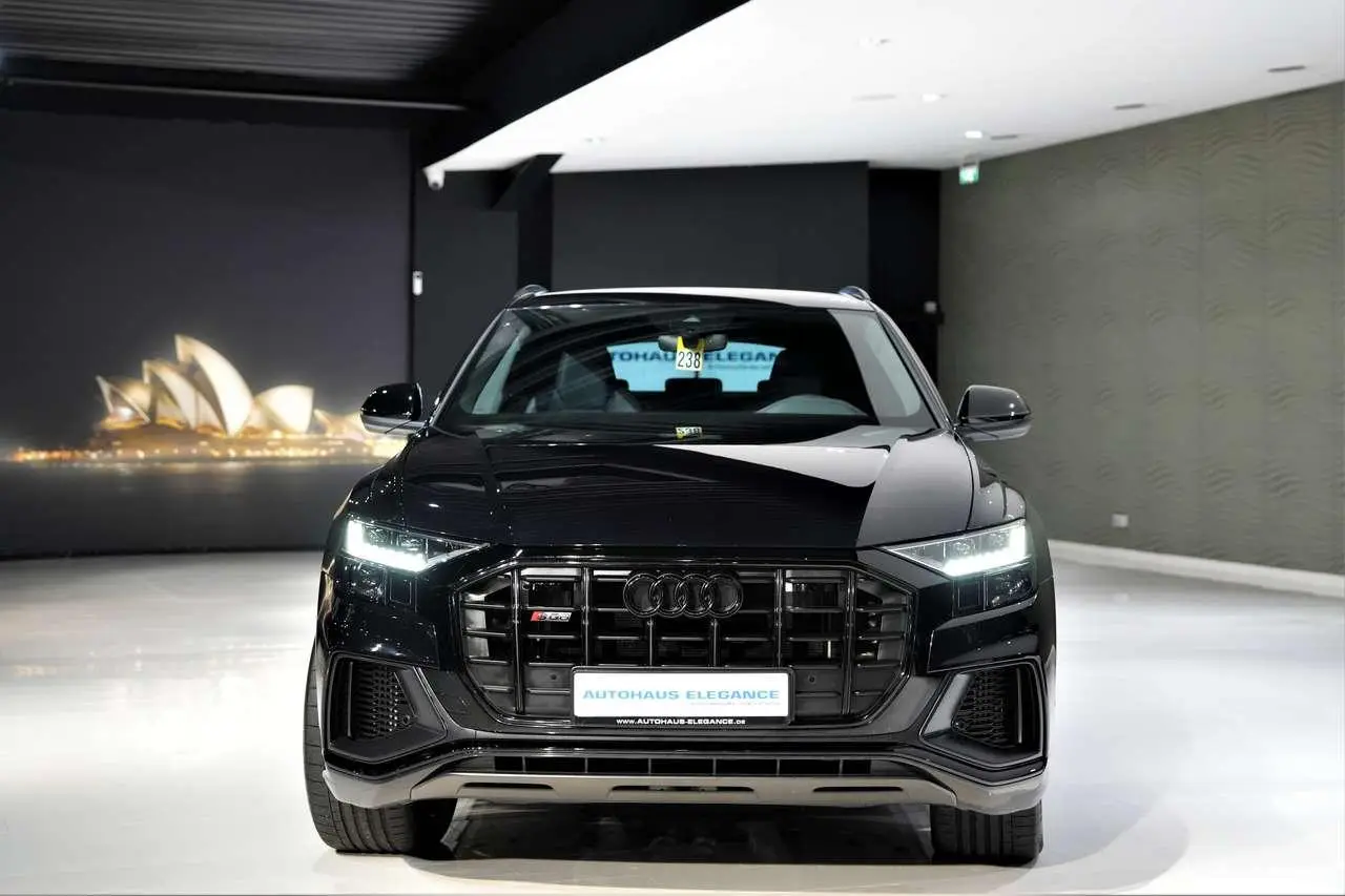 Photo 1 : Audi Q8 2021 Diesel