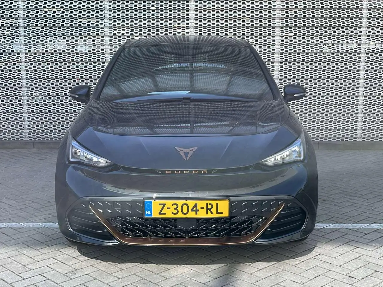 Photo 1 : Cupra Born 2024 Électrique