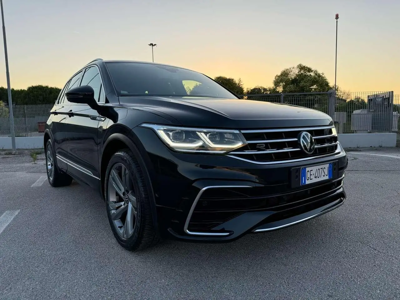 Photo 1 : Volkswagen Tiguan 2021 Diesel