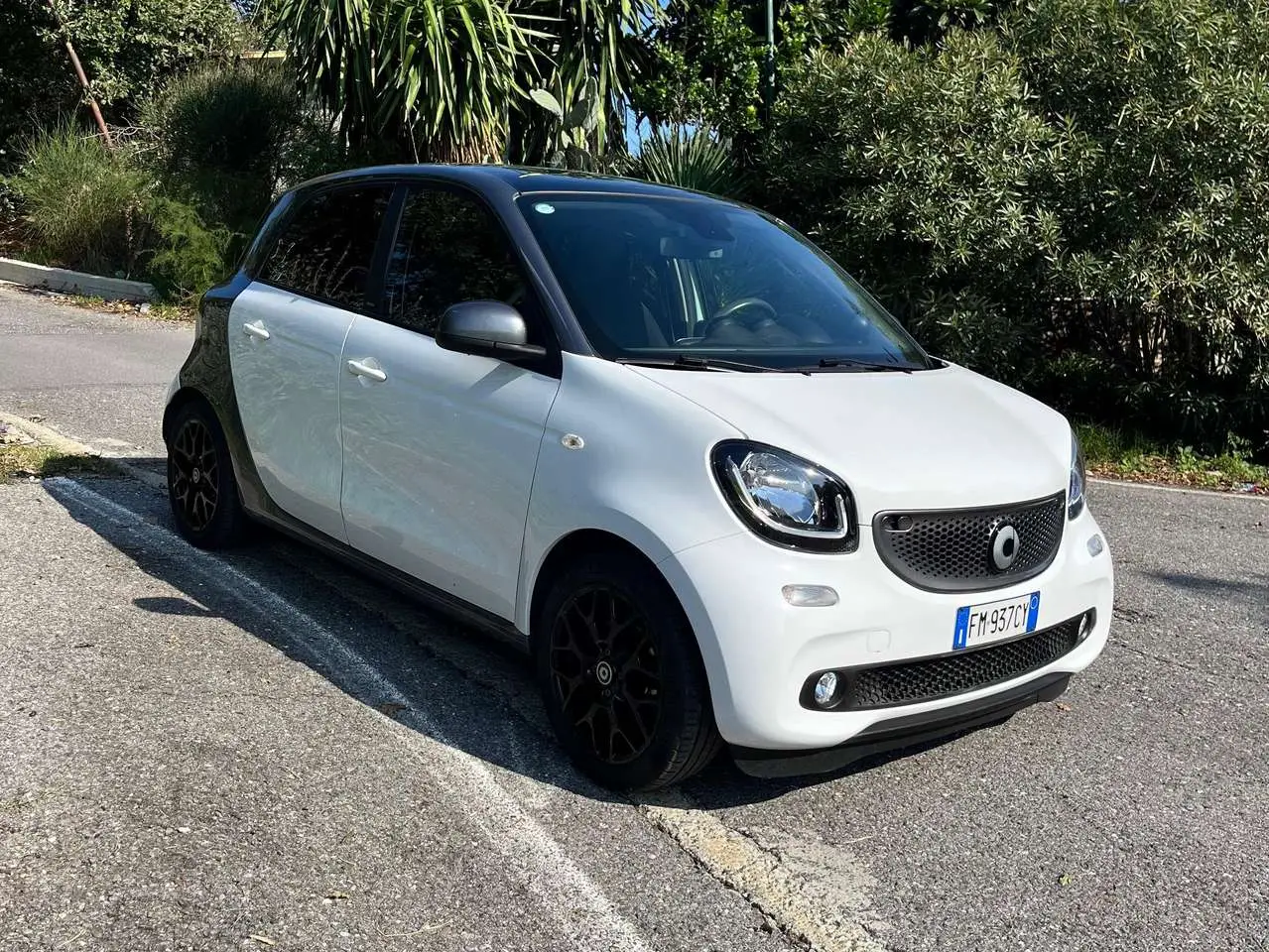 Photo 1 : Smart Forfour 2017 Essence