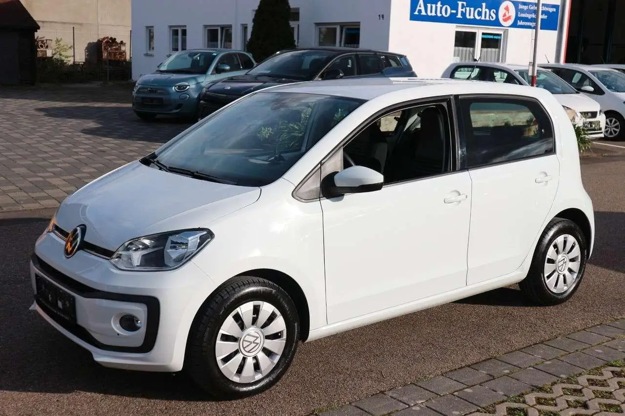 Photo 1 : Volkswagen Up! 2020 Petrol