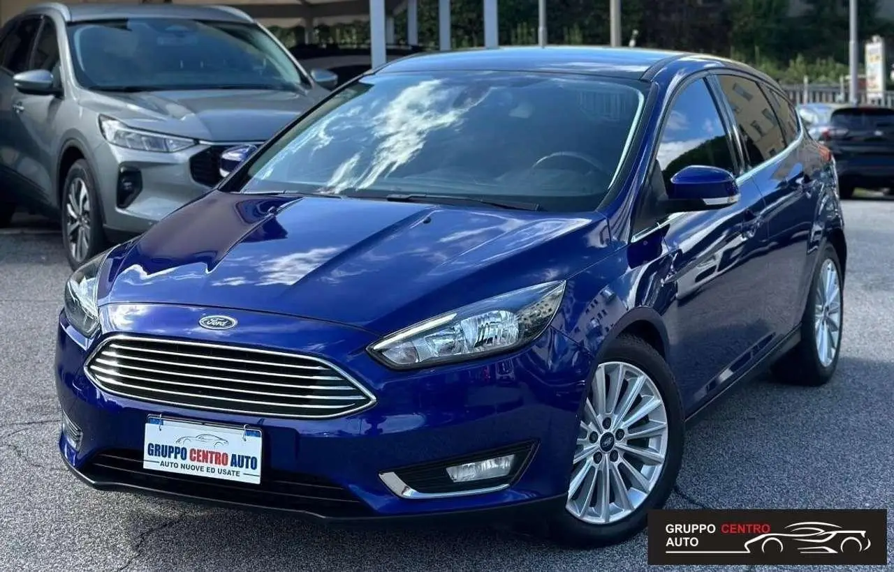 Photo 1 : Ford Focus 2016 Diesel