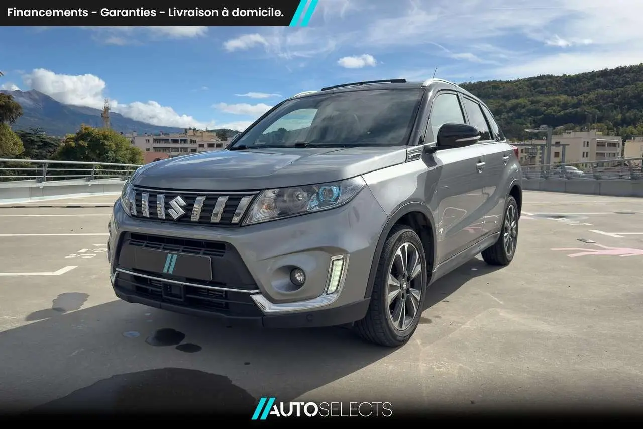 Photo 1 : Suzuki Vitara 2019 Petrol