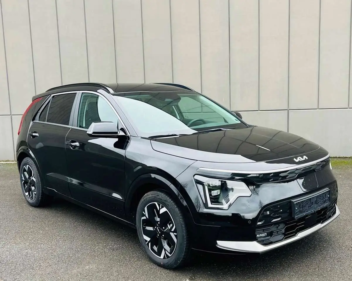 Photo 1 : Kia E-niro 2023 Électrique