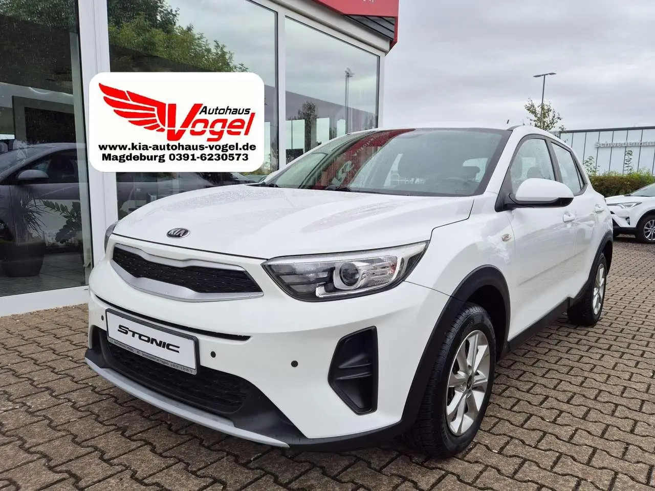 Photo 1 : Kia Stonic 2018 Petrol