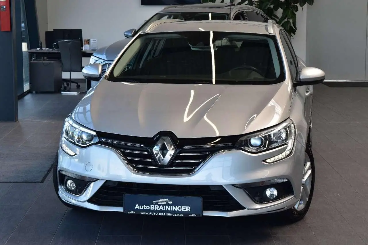 Photo 1 : Renault Megane 2018 Diesel