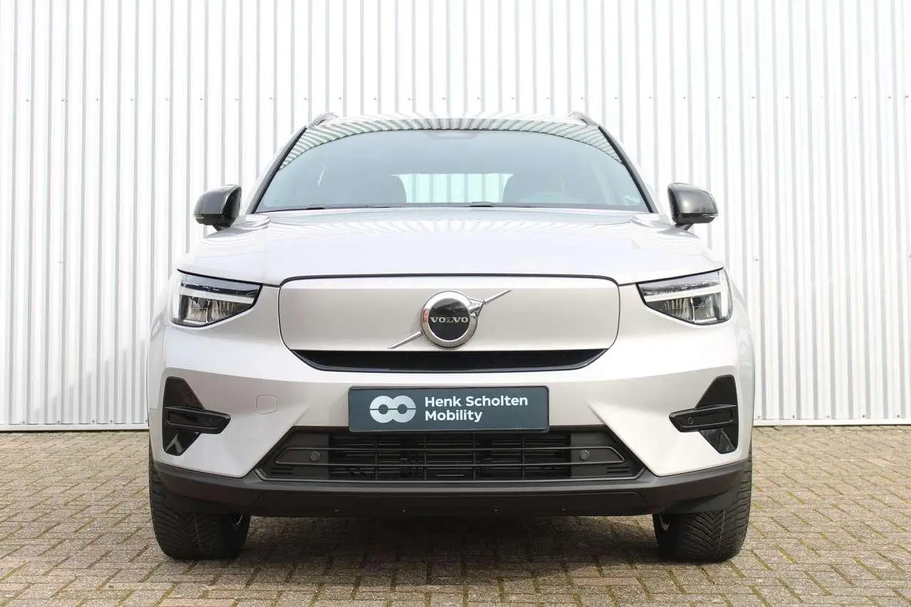 Photo 1 : Volvo Xc40 2024 Electric