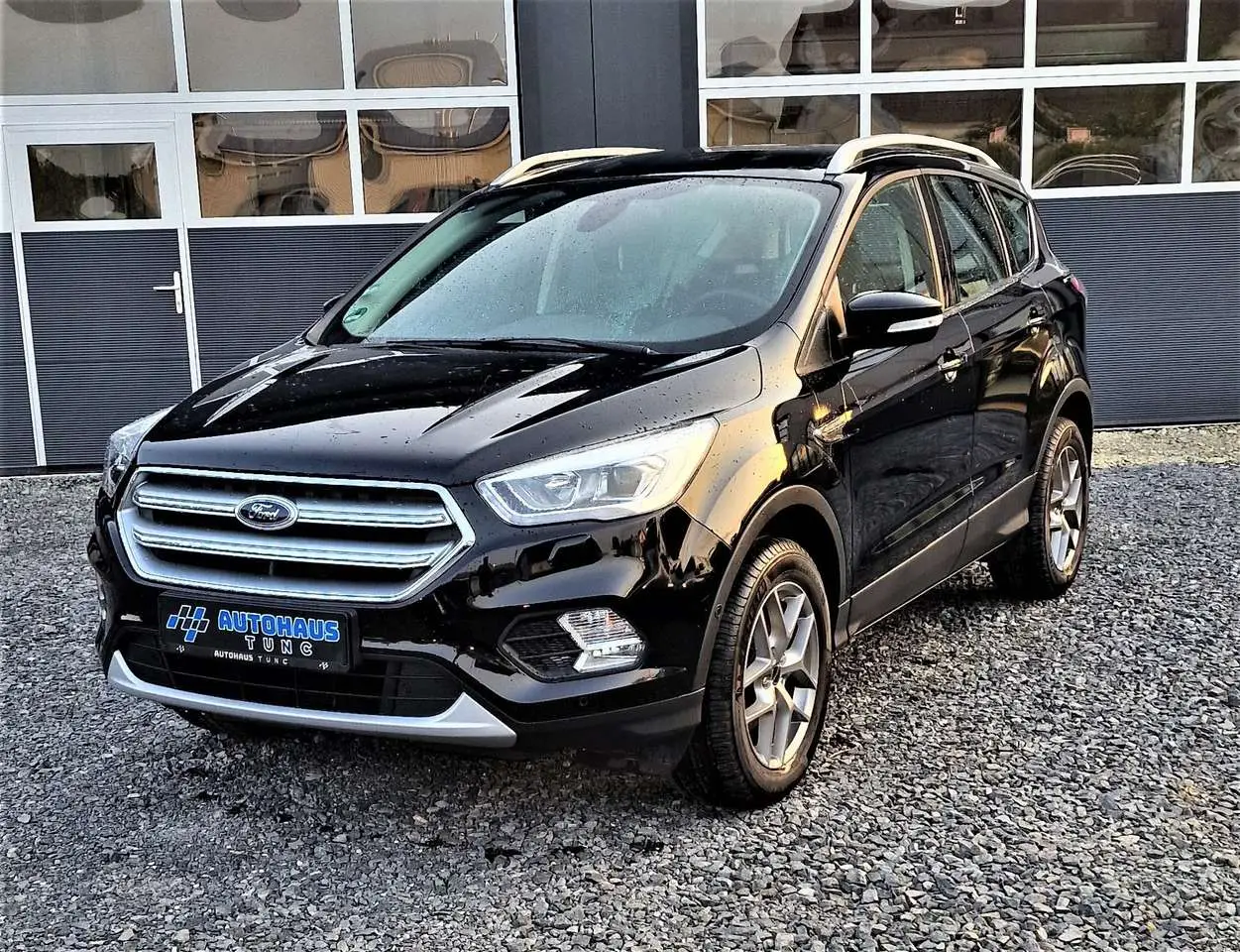 Photo 1 : Ford Kuga 2018 Essence