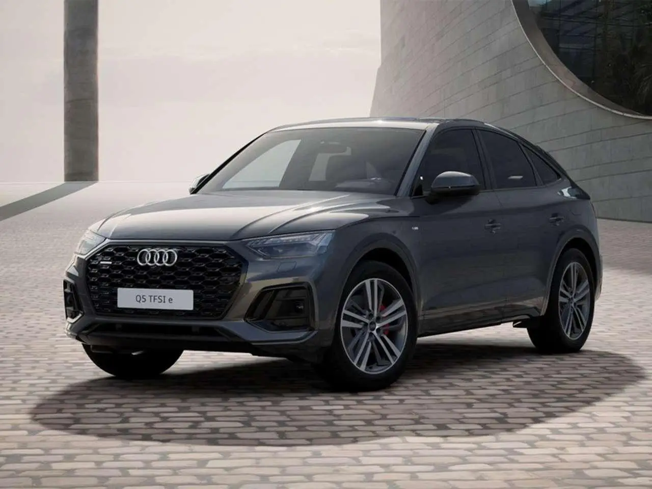 Photo 1 : Audi Q5 2021 Hybrid