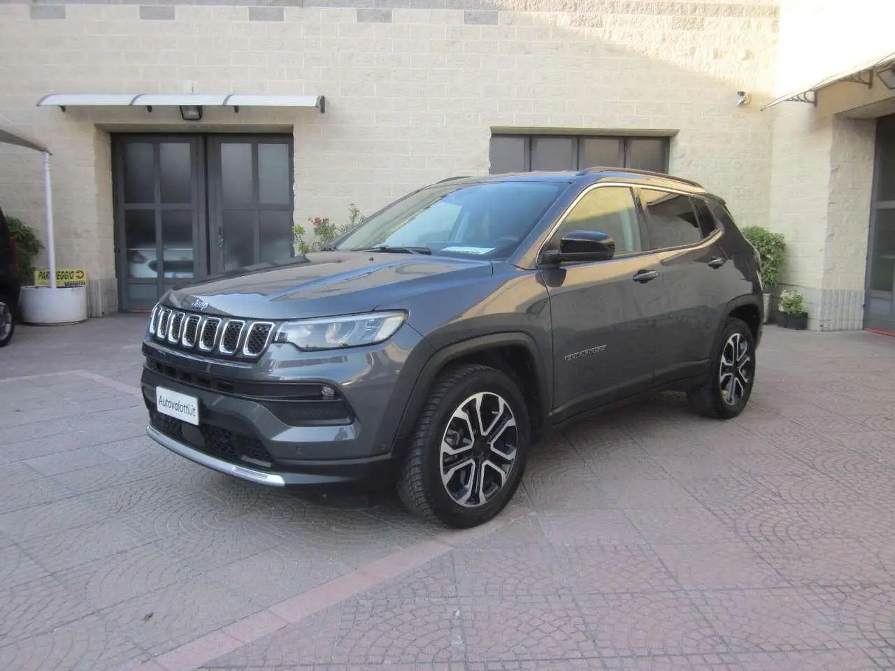 Photo 1 : Jeep Compass 2022 Hybrid