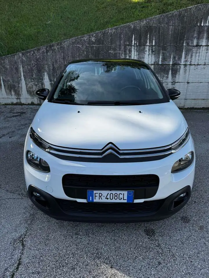 Photo 1 : Citroen C3 2018 Diesel