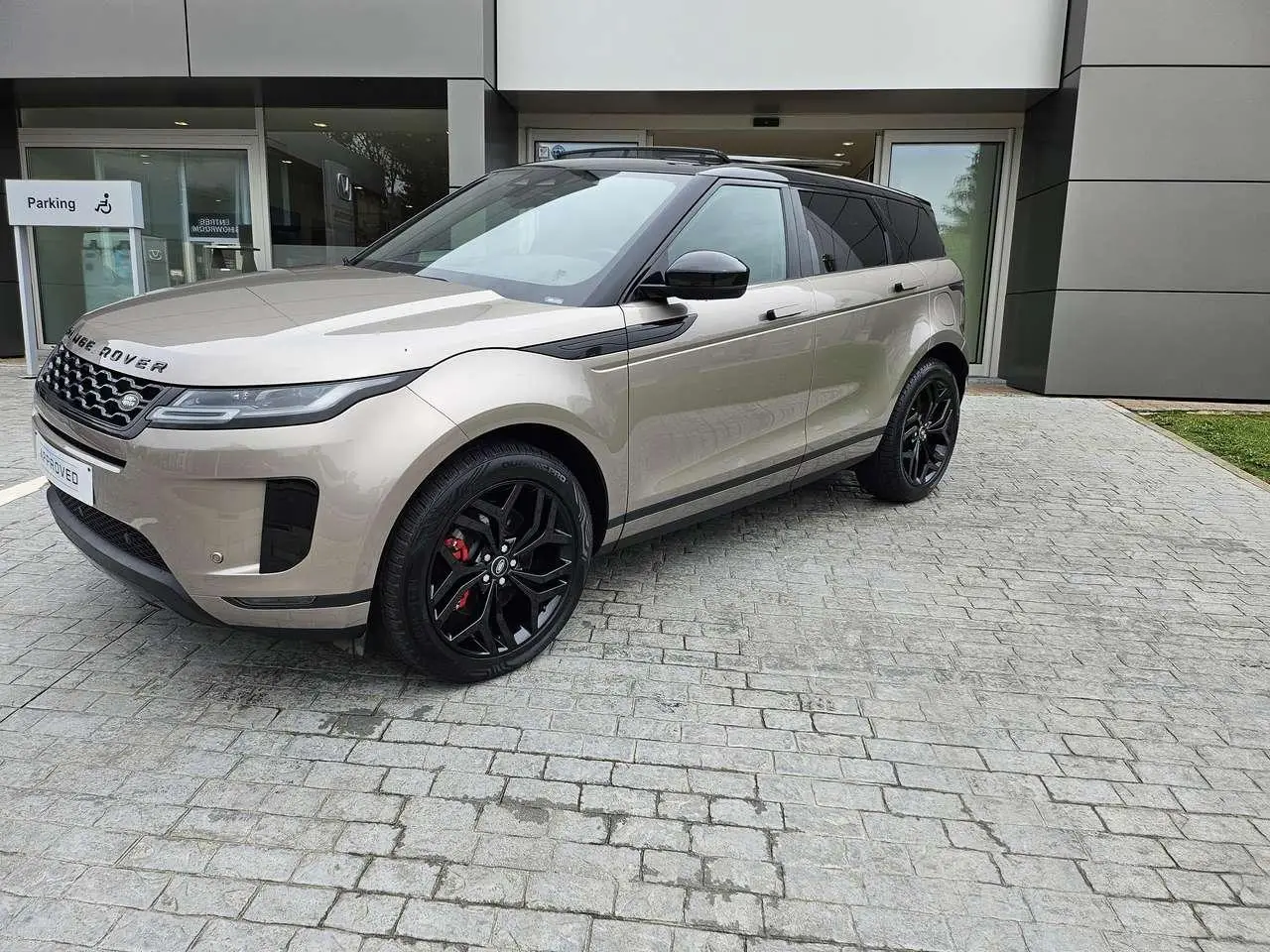 Photo 1 : Land Rover Range Rover Evoque 2022 Hybride