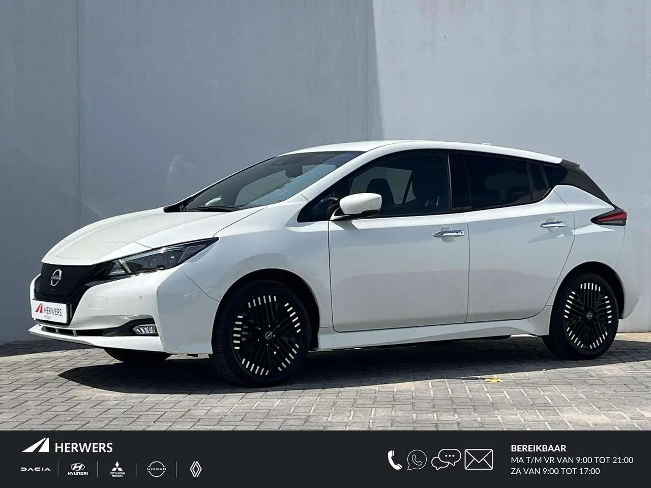 Photo 1 : Nissan Leaf 2023 Electric