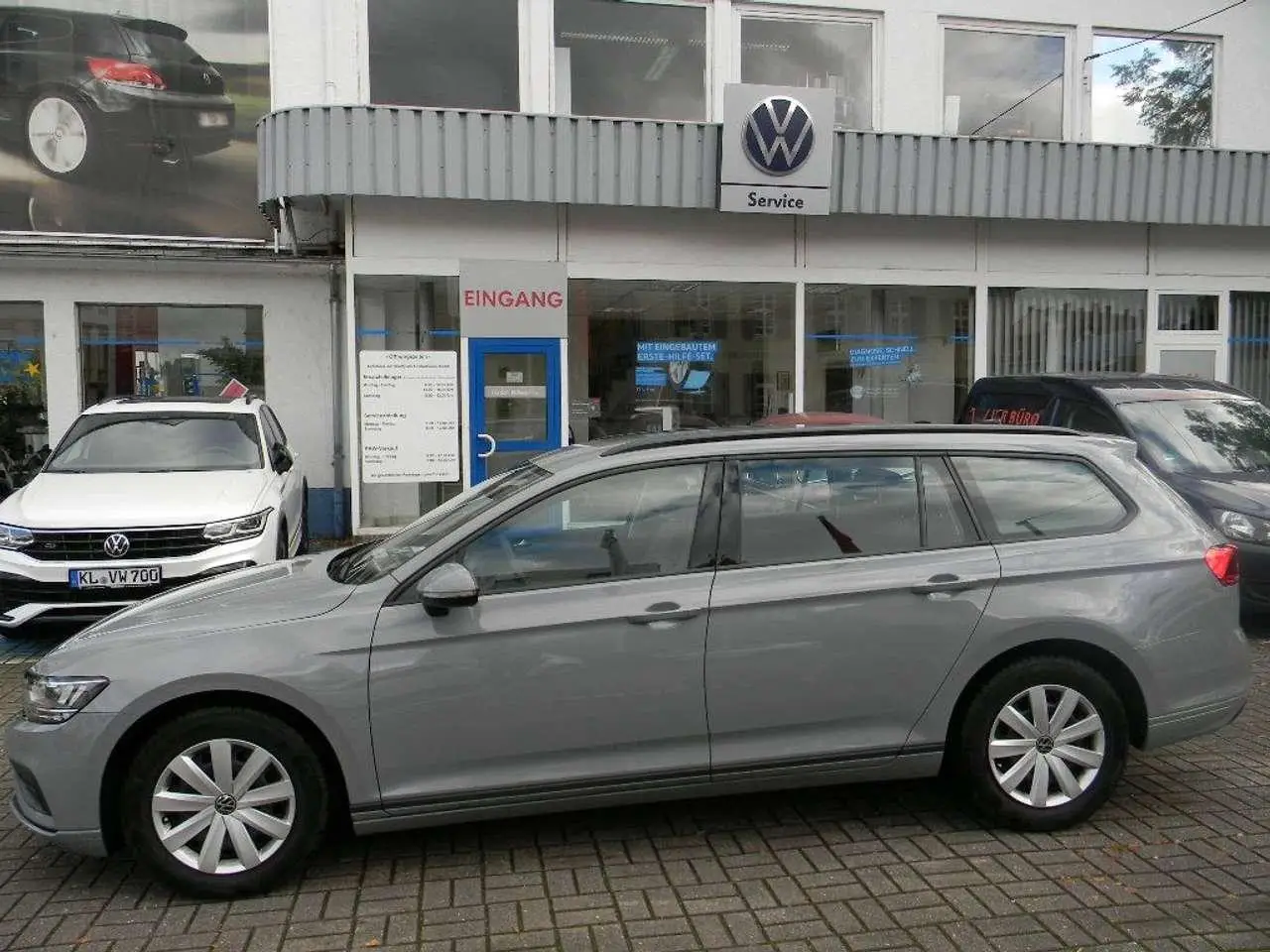 Photo 1 : Volkswagen Passat 2022 Petrol