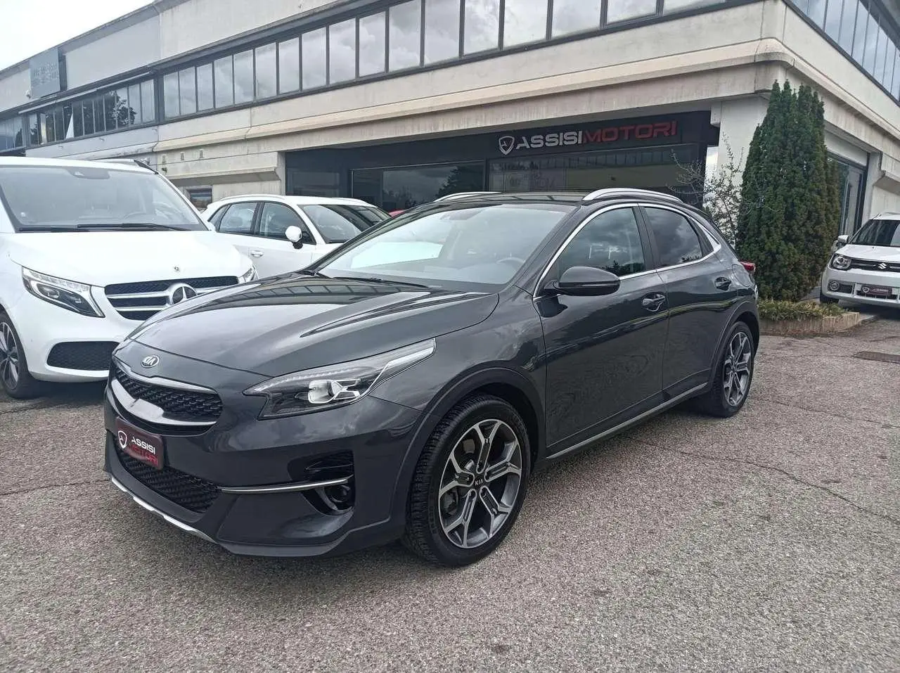 Photo 1 : Kia Xceed 2021 LPG