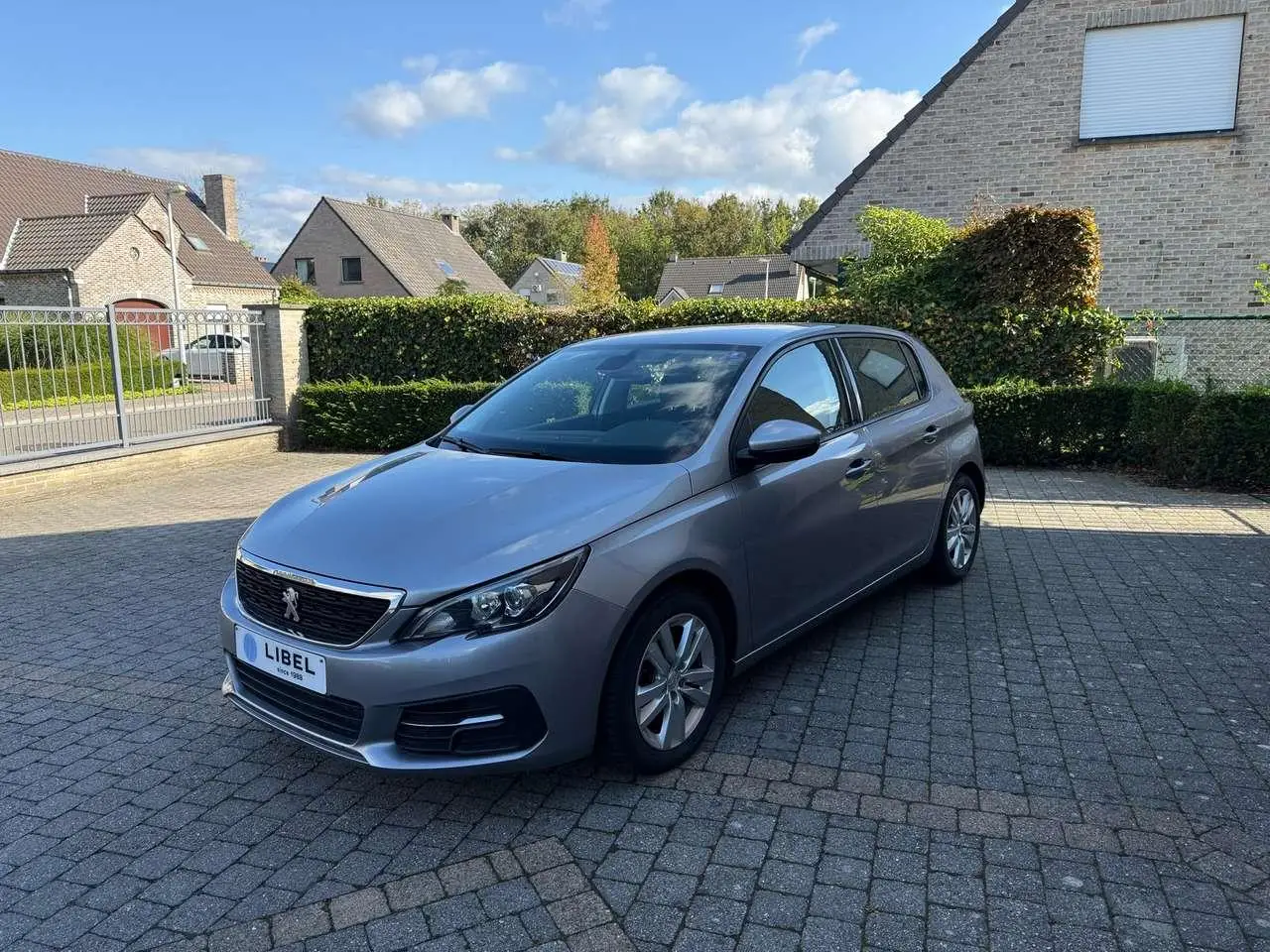 Photo 1 : Peugeot 308 2019 Essence