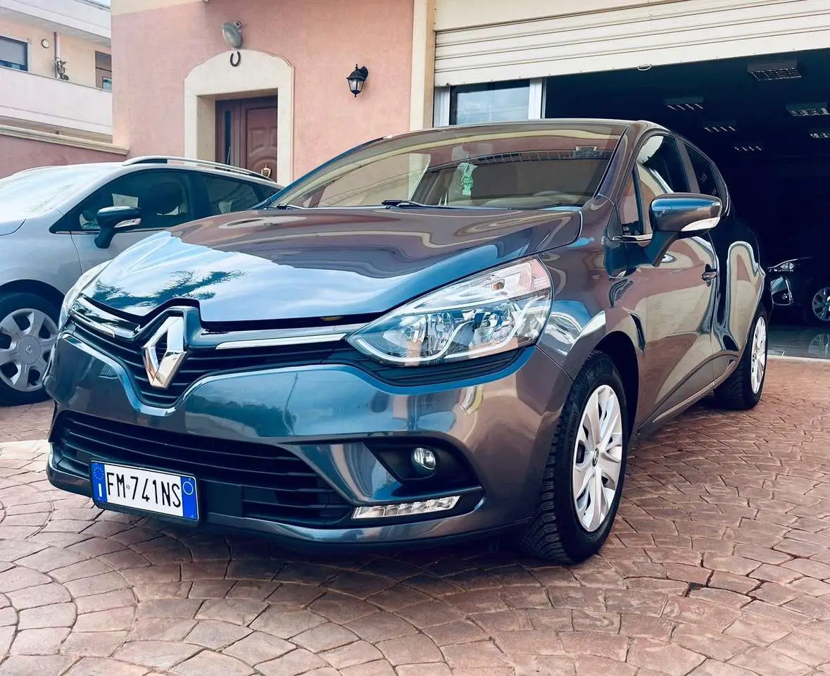 Photo 1 : Renault Clio 2017 Diesel