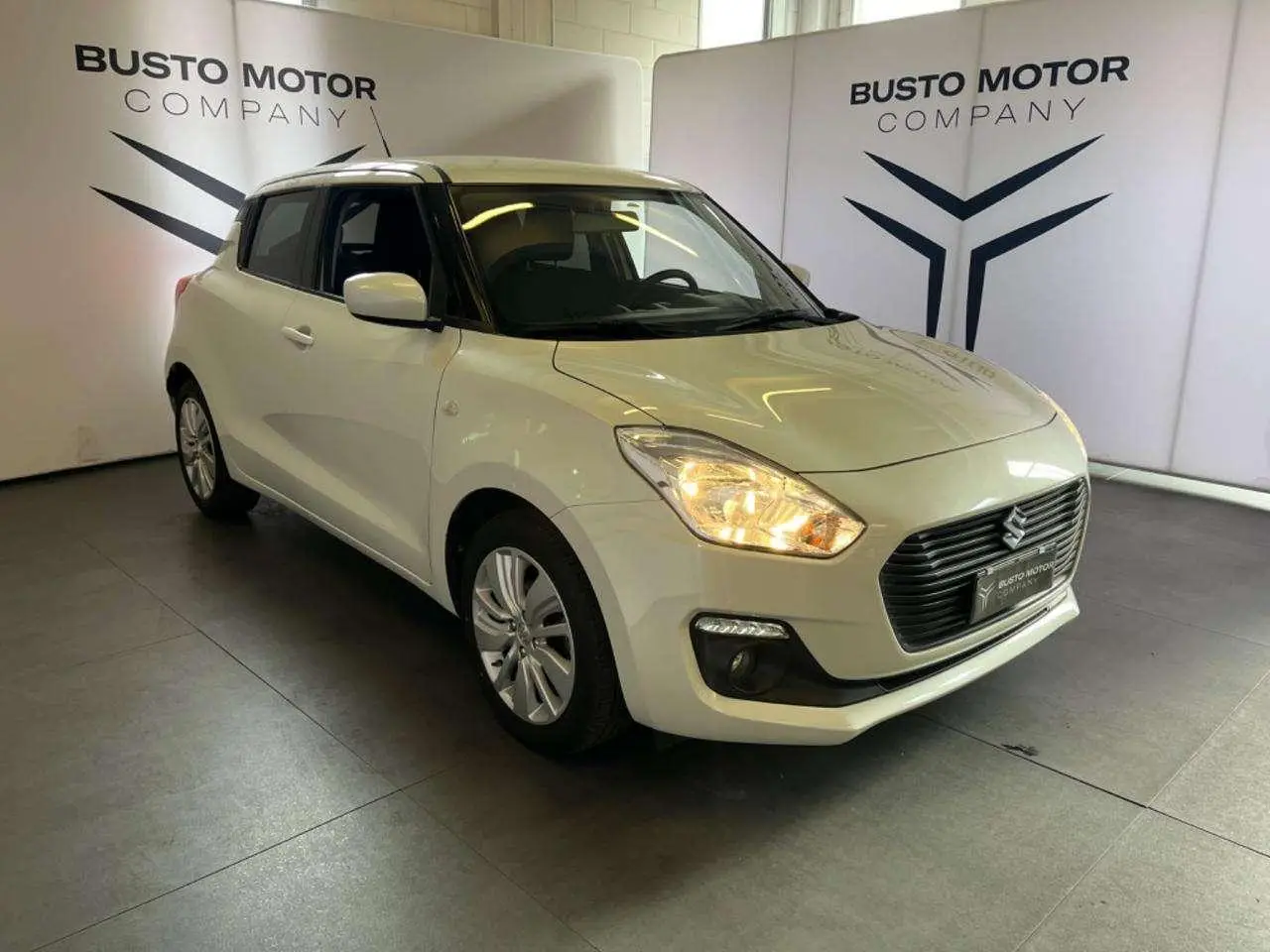 Photo 1 : Suzuki Swift 2020 Essence