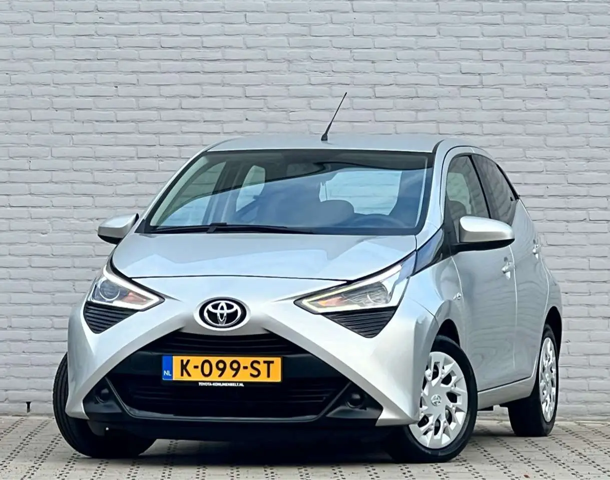 Photo 1 : Toyota Aygo 2021 Essence