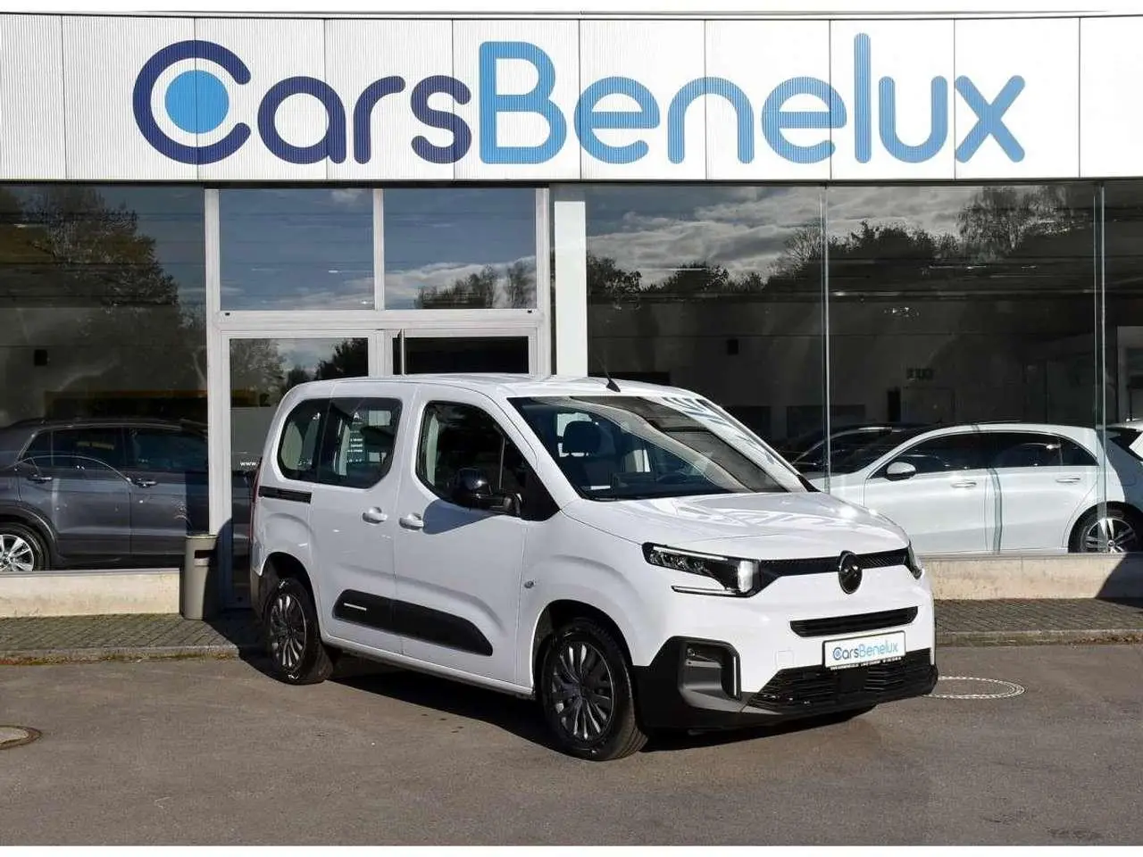 Photo 1 : Citroen Berlingo 2024 Diesel