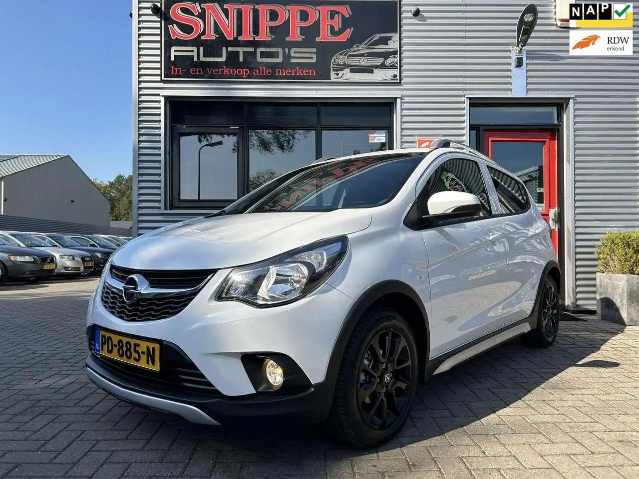 Photo 1 : Opel Karl 2017 Petrol