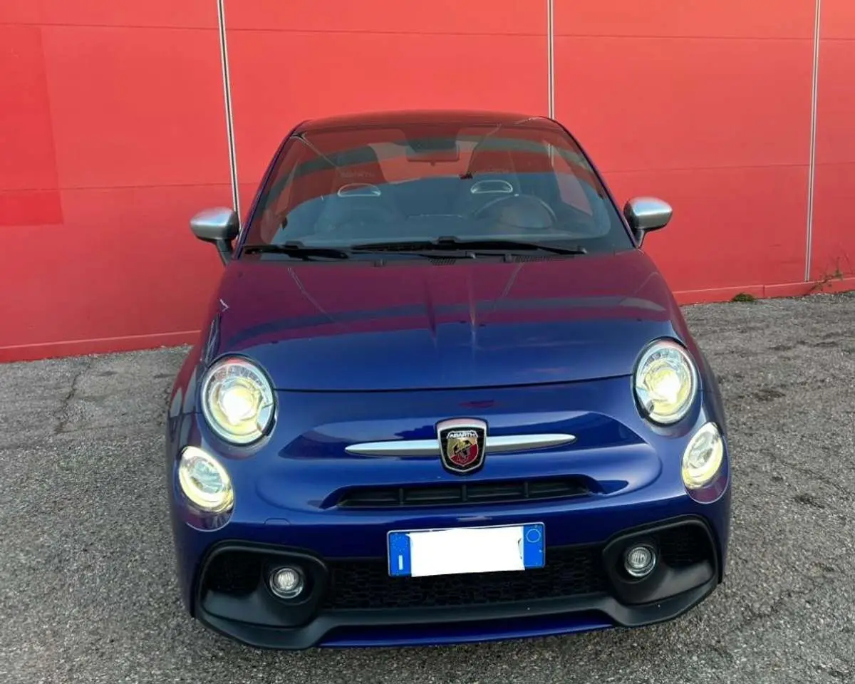 Photo 1 : Abarth 595 2019 Essence