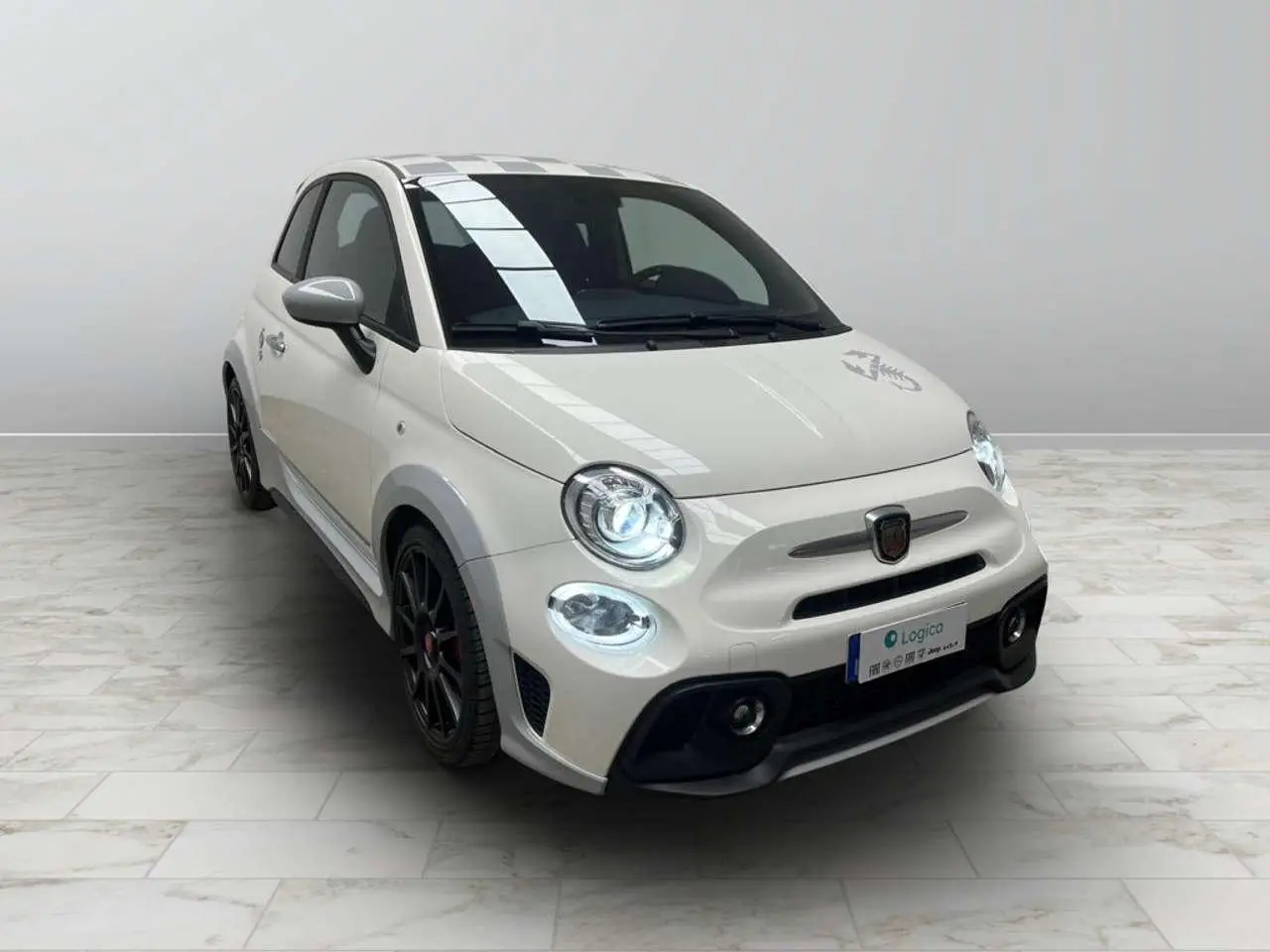 Photo 1 : Abarth 595 2021 Petrol