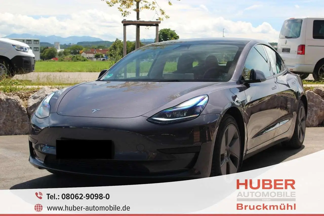 Photo 1 : Tesla Model 3 2022 Electric