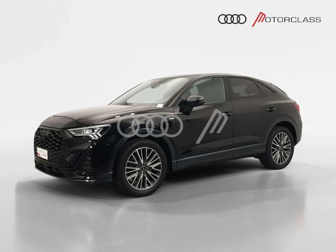 Photo 1 : Audi Q3 2023 Diesel