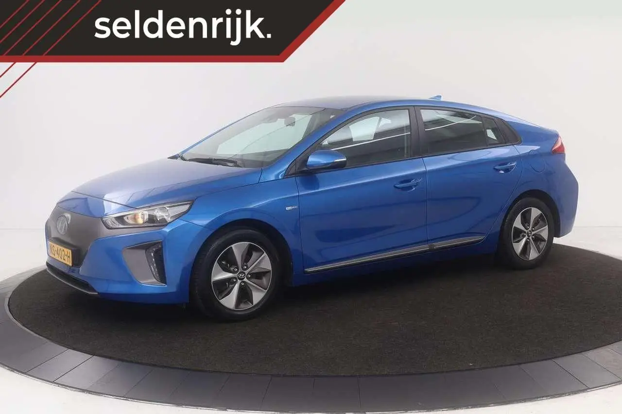 Photo 1 : Hyundai Ioniq 2017 Électrique