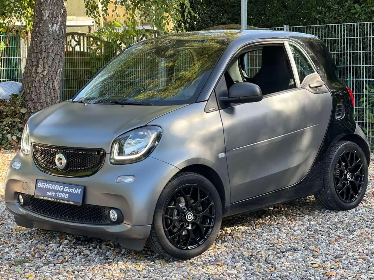 Photo 1 : Smart Fortwo 2019 Petrol