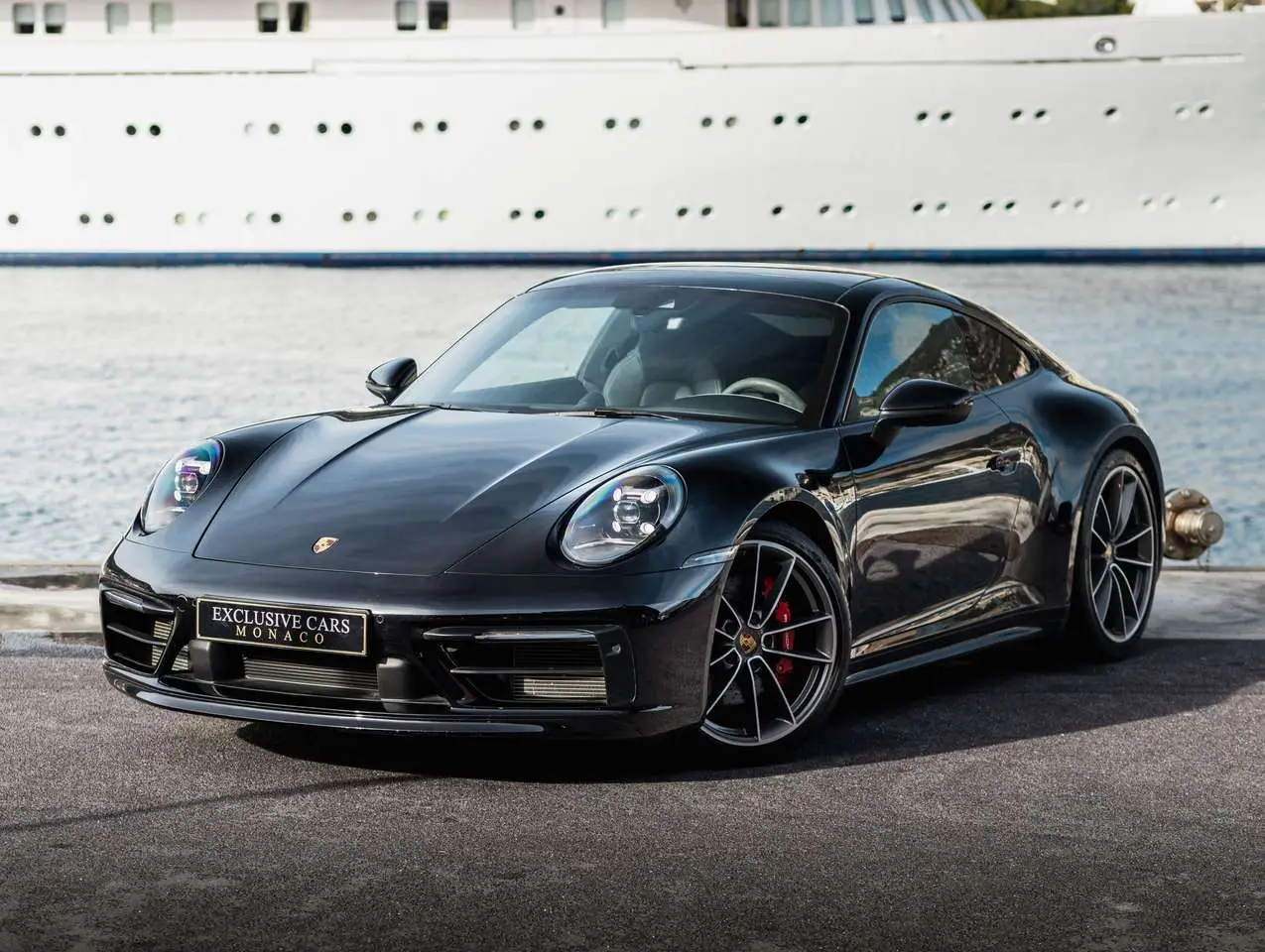 Photo 1 : Porsche 992 2019 Essence