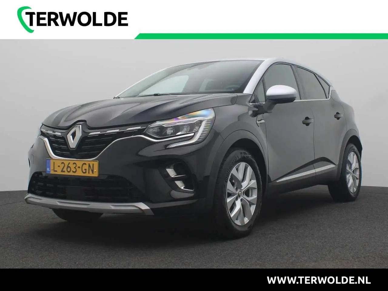 Photo 1 : Renault Captur 2021 Petrol