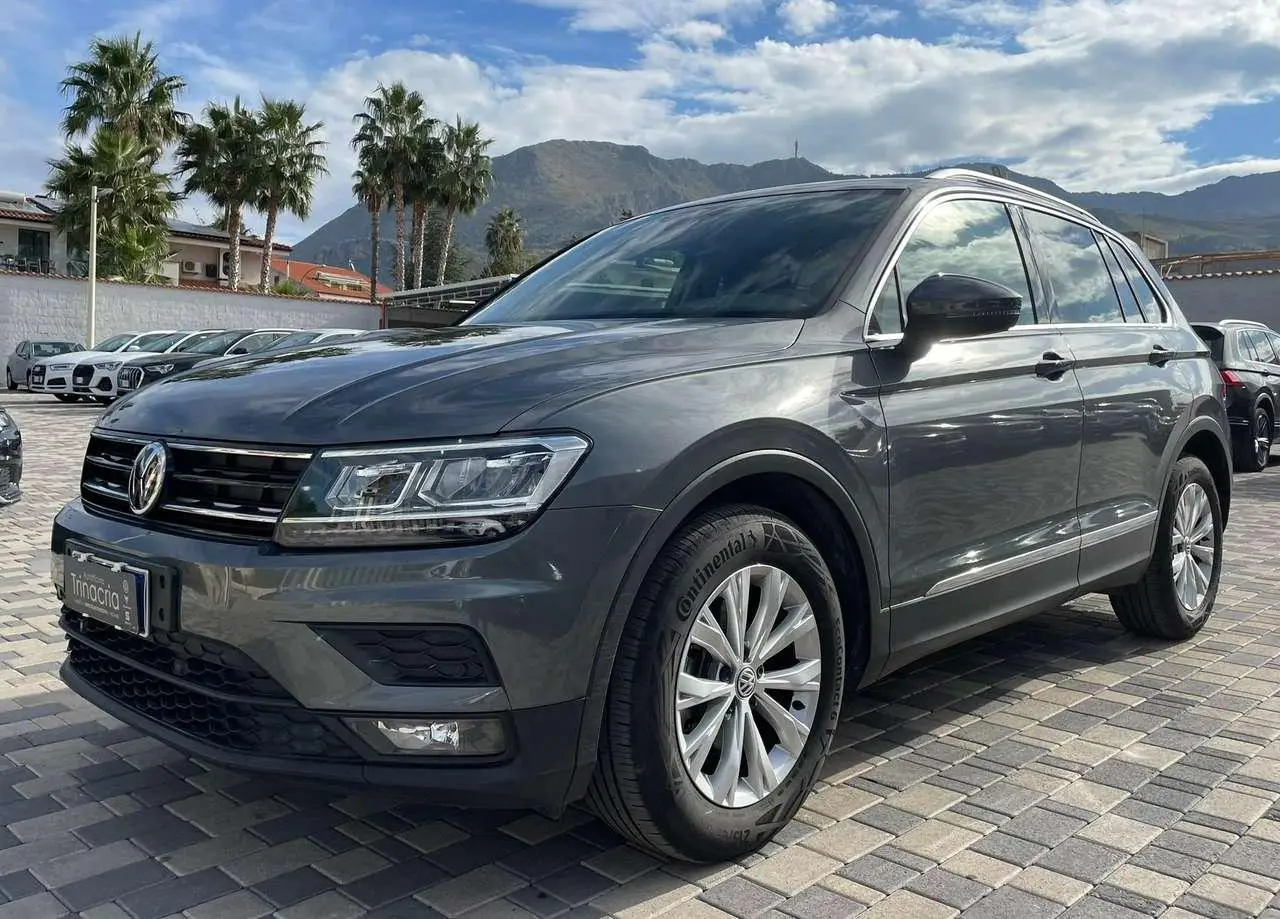 Photo 1 : Volkswagen Tiguan 2020 Diesel