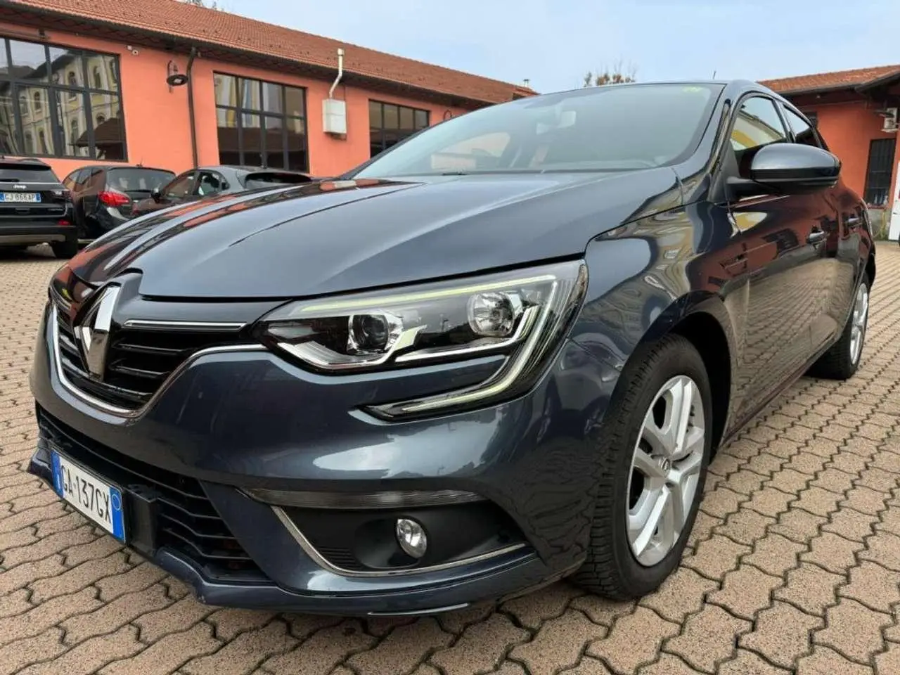 Photo 1 : Renault Megane 2020 Petrol