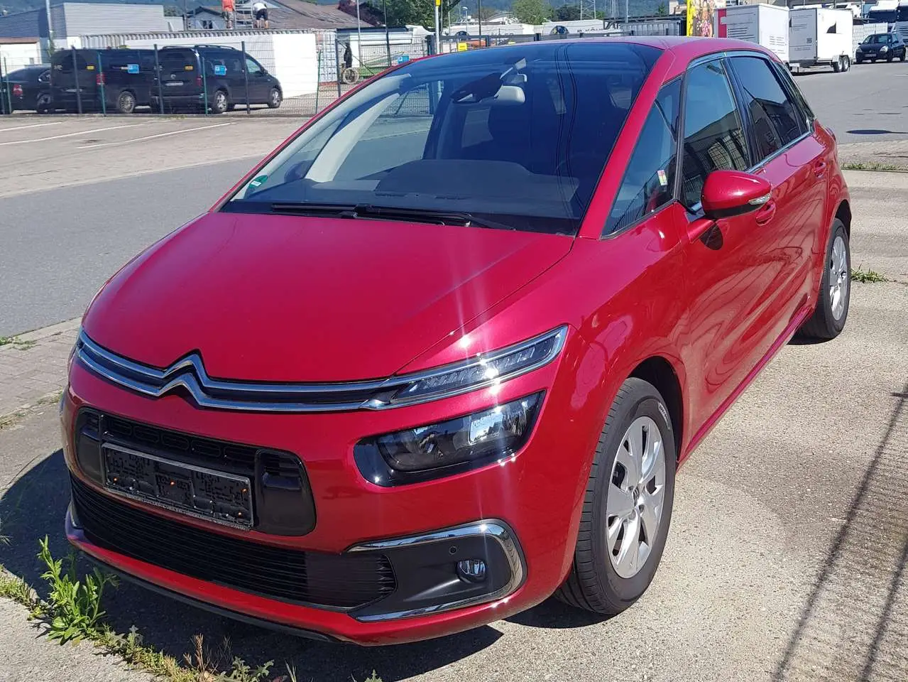 Photo 1 : Citroen C4 2018 Diesel