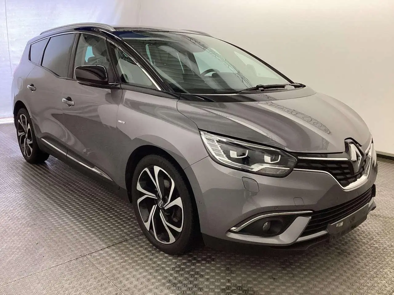 Photo 1 : Renault Scenic 2017 Diesel