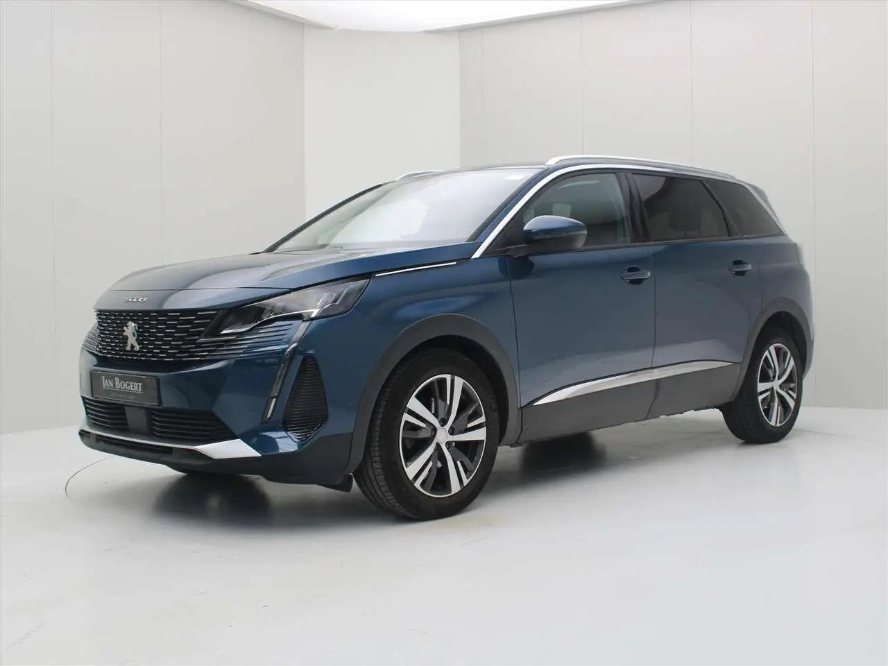 Photo 1 : Peugeot 5008 2021 Petrol