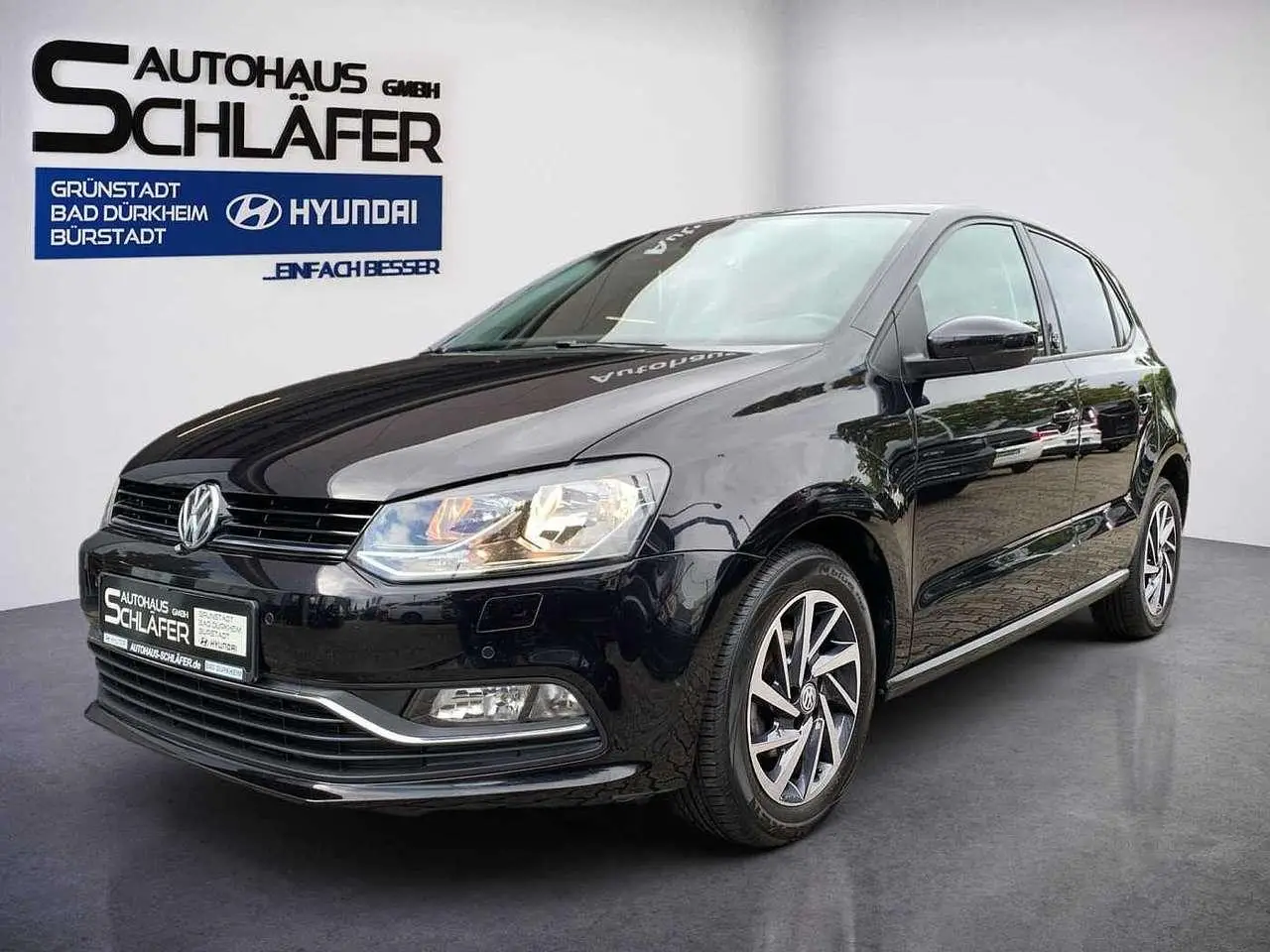 Photo 1 : Volkswagen Polo 2017 Petrol