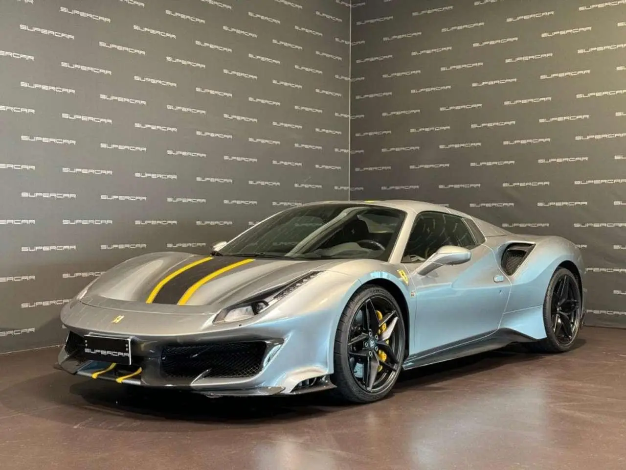 Photo 1 : Ferrari 488 2022 Essence