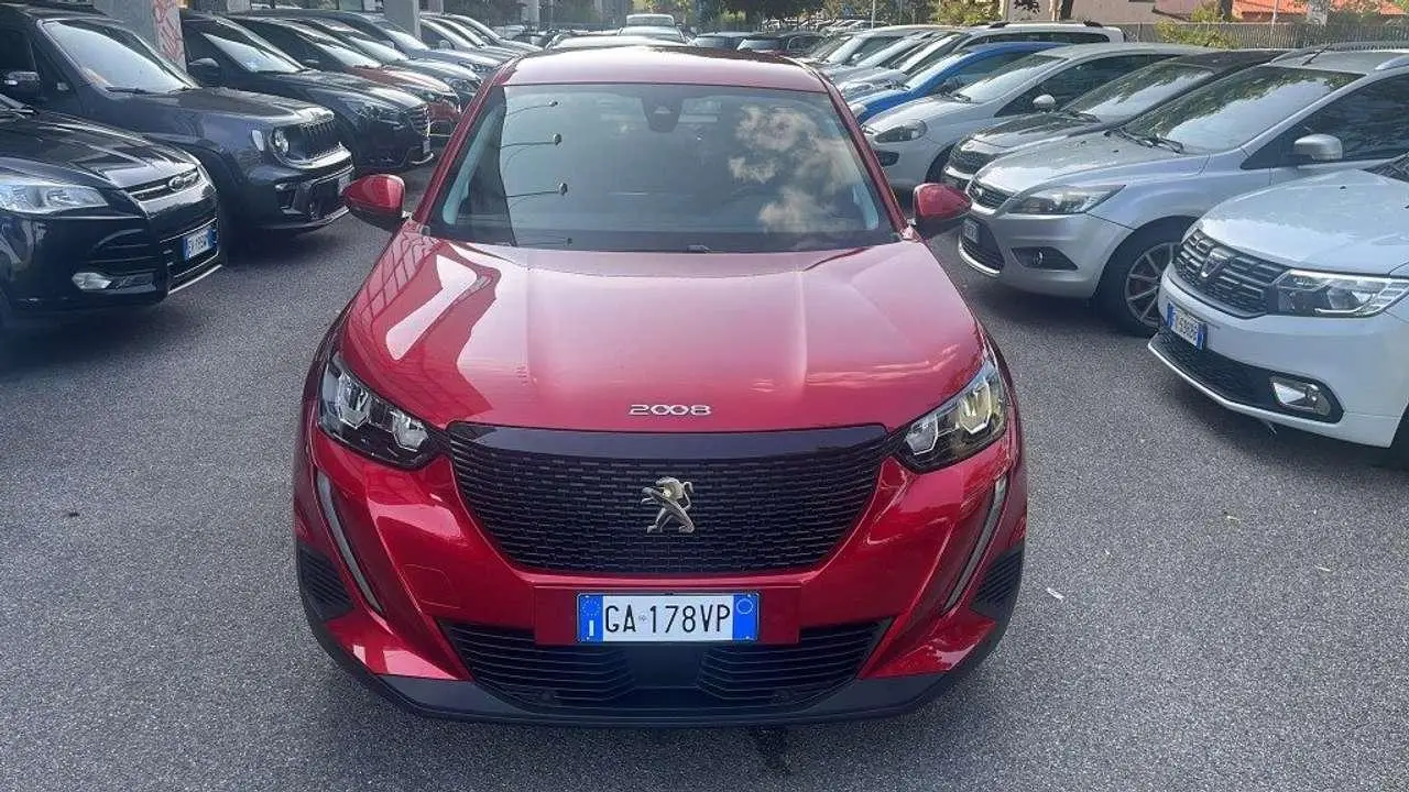 Photo 1 : Peugeot 2008 2020 Essence