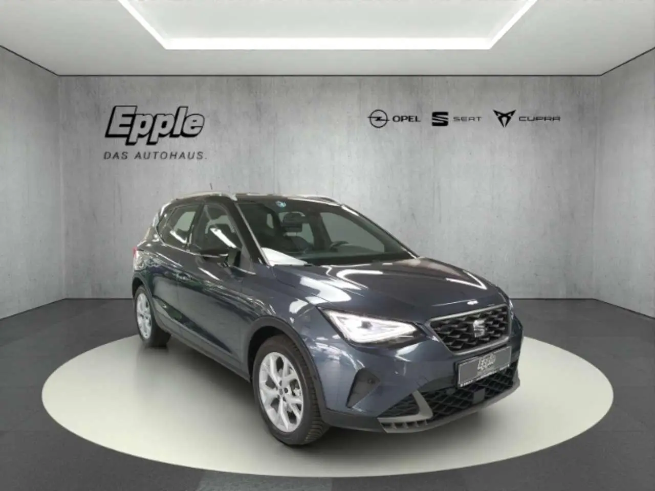 Photo 1 : Seat Arona 2022 Essence