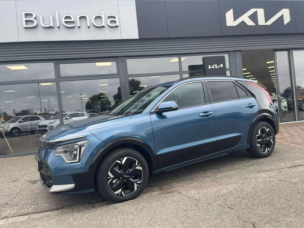 Photo 1 : Kia Niro 2023 Électrique