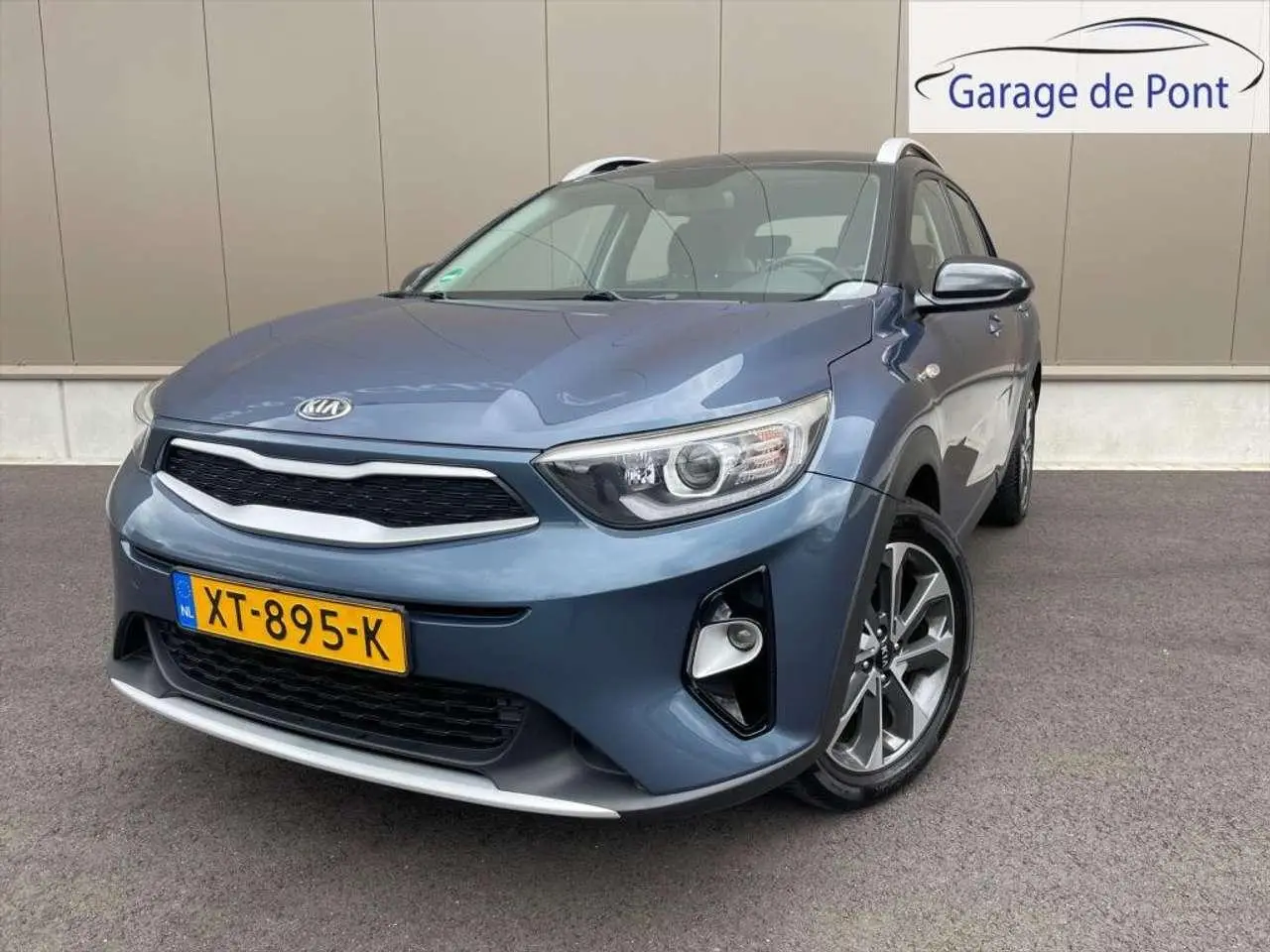 Photo 1 : Kia Stonic 2019 Petrol