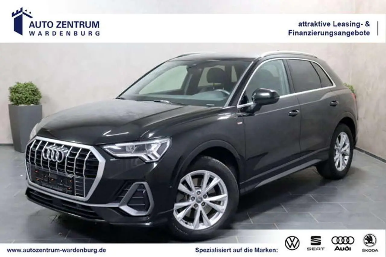 Photo 1 : Audi Q3 2019 Essence