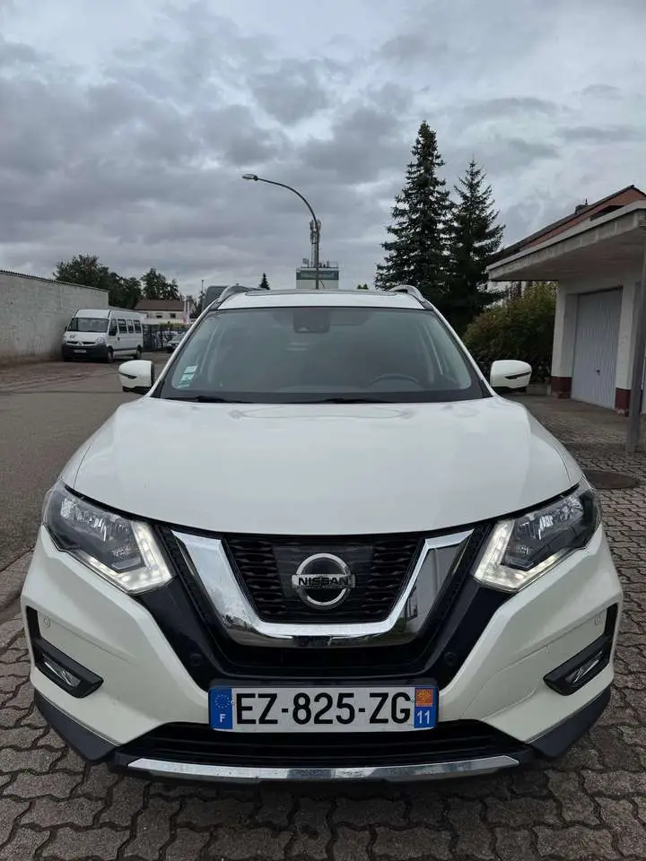 Photo 1 : Nissan X-trail 2018 Diesel