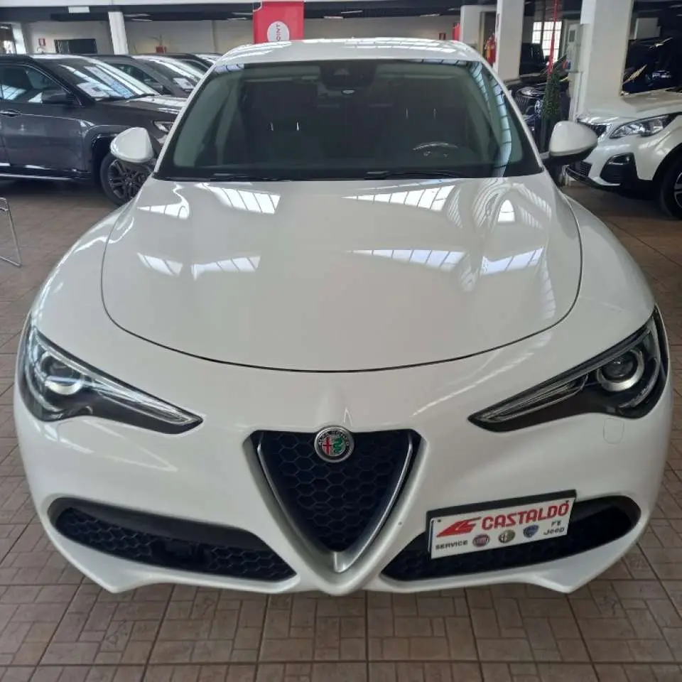 Photo 1 : Alfa Romeo Stelvio 2019 Diesel