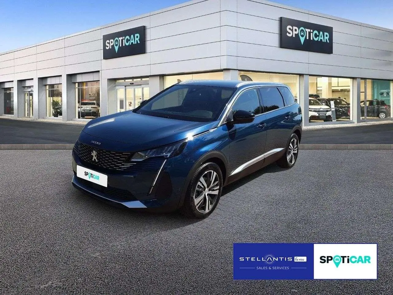 Photo 1 : Peugeot 5008 2024 Petrol